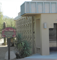 8 Sundial Circle building